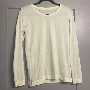 Lululemon lime green/yellow athletic top